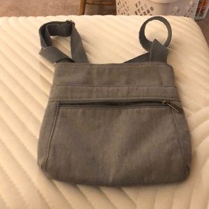Thirty-one crossbody purse
